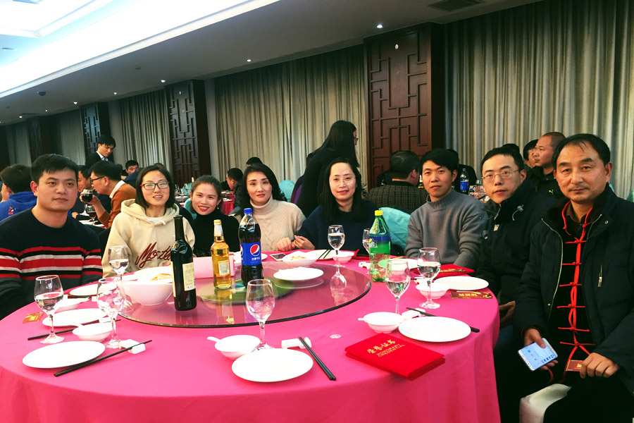 贏戰(zhàn)豬年、共創(chuàng)輝煌--山美股份隆重舉行2018年度表彰大會(huì)暨2019迎新年會(huì)