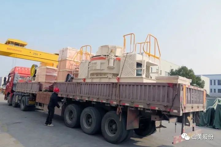 新年快樂 | 回首2022，闊步2023